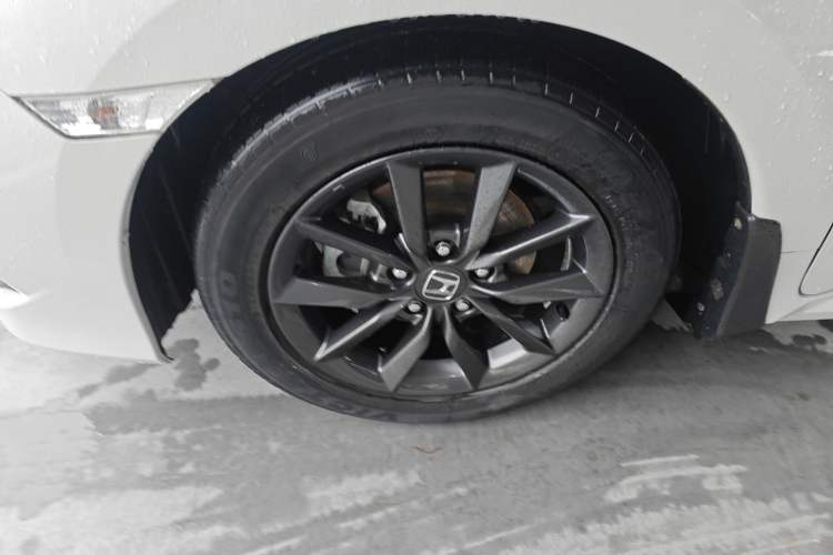 Used Honda Civic 2019 220TURBO CVT Dynamic Edition China VI Left Front Wheel Hub