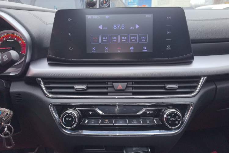 Used Soueast DX5 2019 1.5L Manual Luxury Version