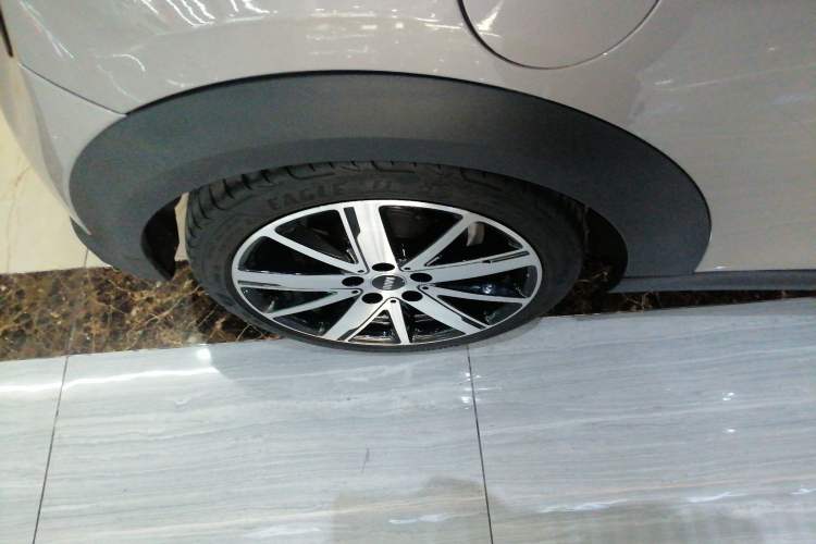 Used MINI 2022 1.5T COOPER Artist Right Rear Wheel Hub