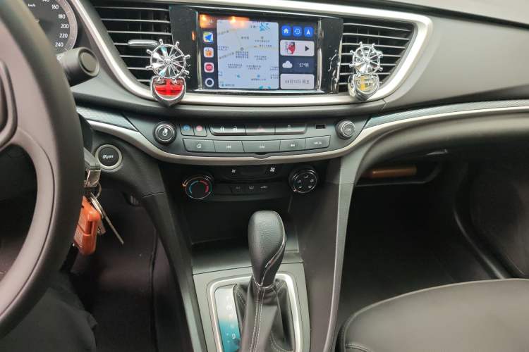 Used Buick GT 2021 1.3T Automatic Mild Hybrid Elite Version Audio And AC Panel