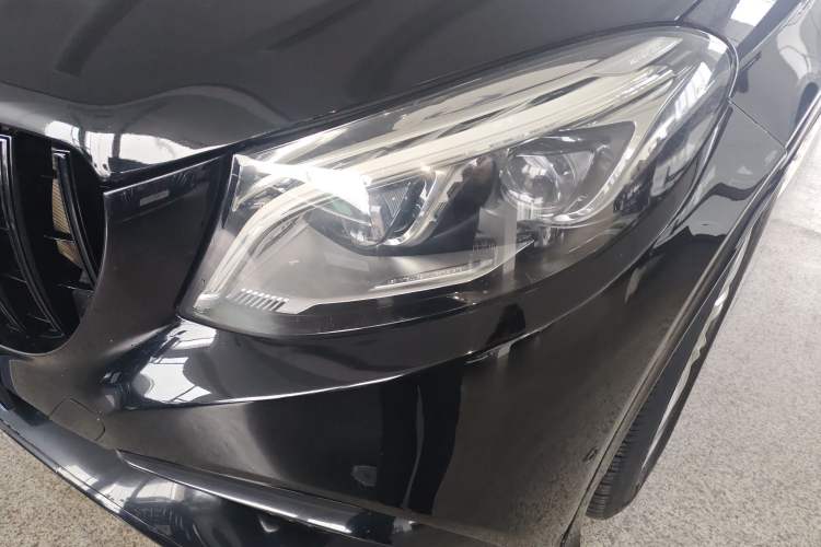 Used Mercedes-Benz GLE Coupe 2018 GLE 320 4MATIC Coupe SUV
