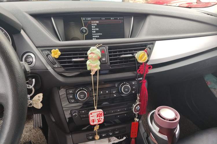 Used BMW X1 2015 xDrive20i Fashion Model
