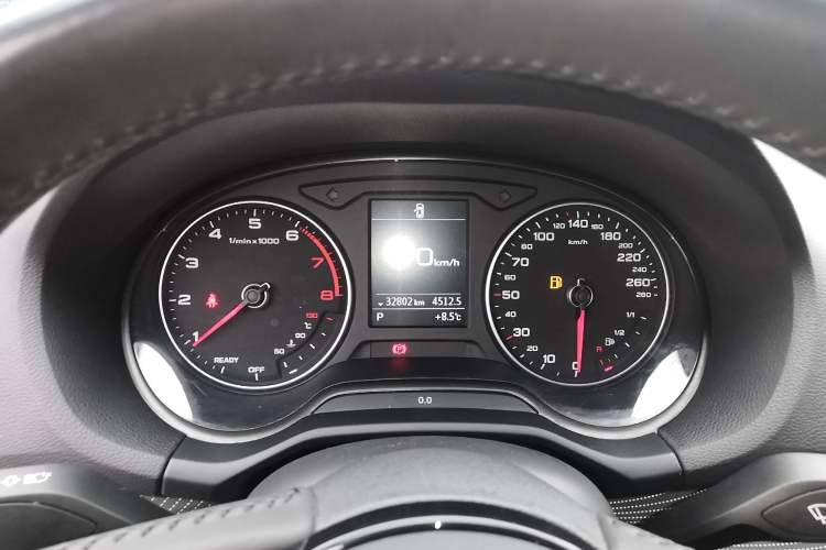 Used Audi Q2L 2021 35 TFSI Fashion Dynamic Model
