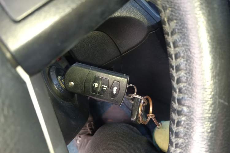 Used Mazda 3 2013 Sedan 1.6L Automatic Elite Model Vehicle Key