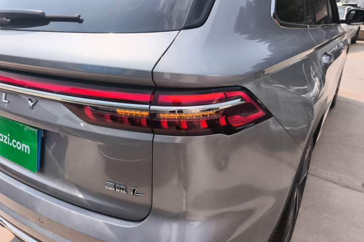 Used Geely Auto Monjaro L 2024 2.0TD High-Power Automatic Two-Wheel Drive Skyline Edition
