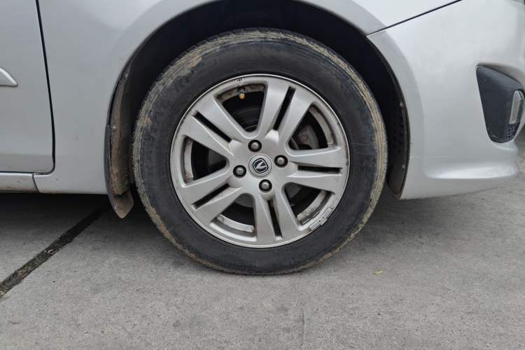 Used CHANGAN Alsvin V5 2012 1.5L Manual Dream Edition
