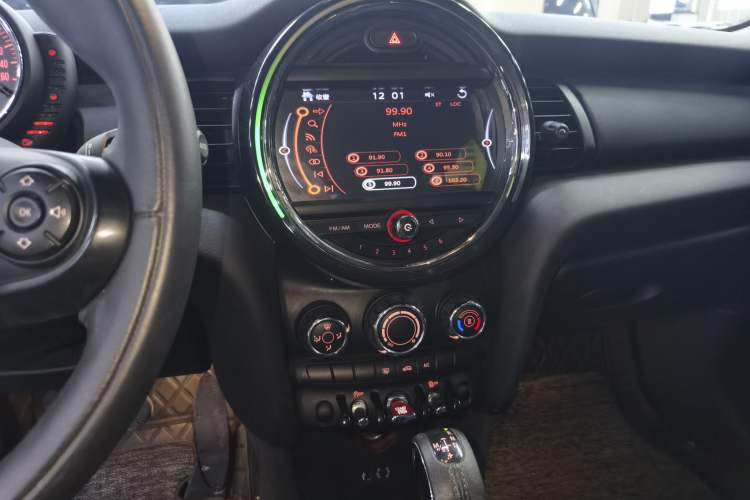 Used MINI MINI 2016 1.2T ONE Pioneer Edition
