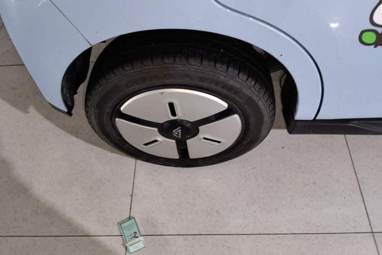 Used LINGBOX 2023 – Cai Wenji Edition