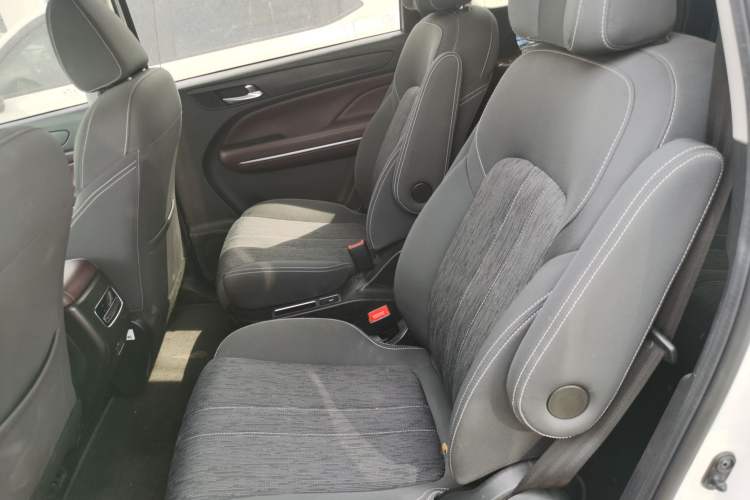 Used GAC Trumpchi M6 2023 PRO 270T DCT Elite Edition Left Rear Seat