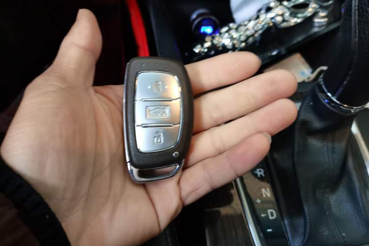 Used Hyundai Mistra 2016 1.6T Automatic Smart GLS
