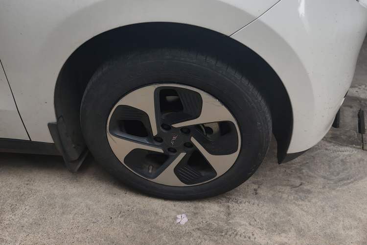 Used JAC Yiwei 3 2023 405km Lite
