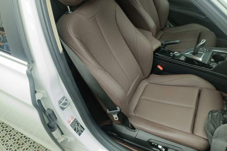 Used BMW 3 Series 2018 320Li Fashion Model
