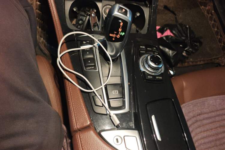 Used BMW 5 Series 2014 520Li Elegant Model Gear Lever