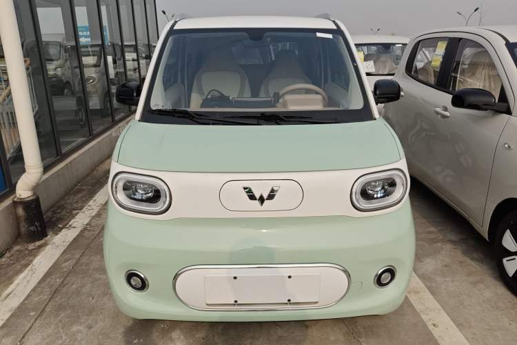 Used Wuling Hongguang MINIEV 2024 3rd Generation 215km Advanced Version