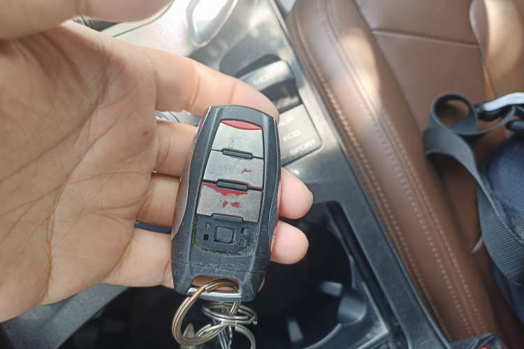 Used Haval H6 2017 Red-Label 1.5T Automatic Two-Wheel Drive Smart Edition Vehicle Key