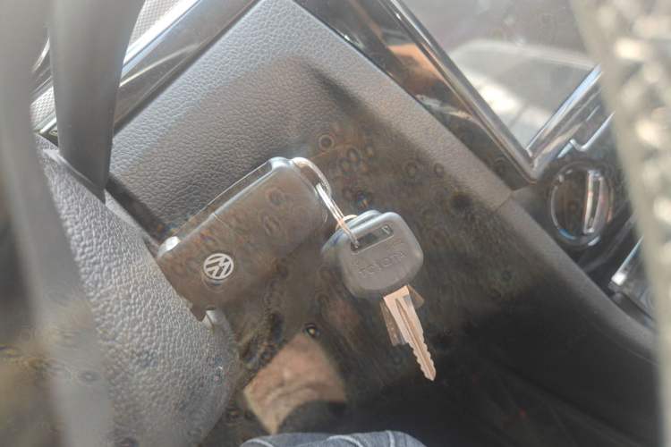 Used Volkswagen Bora 2016 1.6L Automatic Comfort Model Vehicle Key