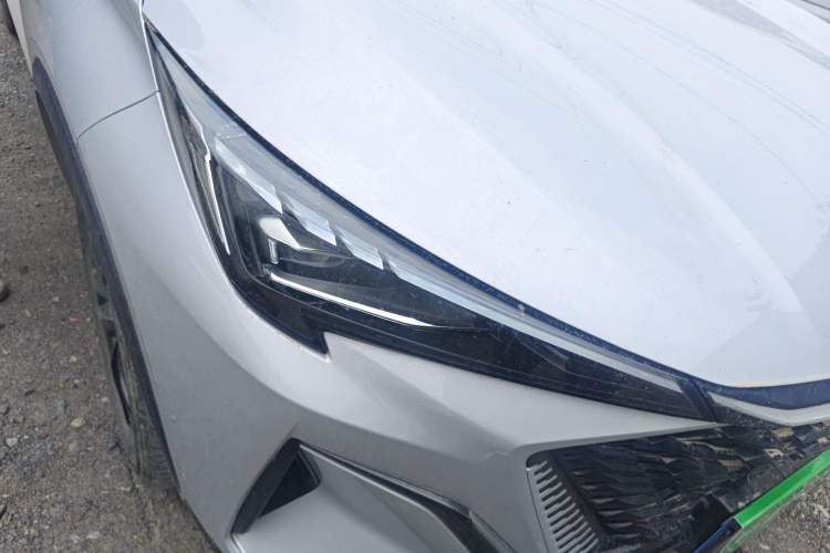 Used CHANGAN OSHAN X5 PLUS 2023 1.5T DCT Excellence Edition
