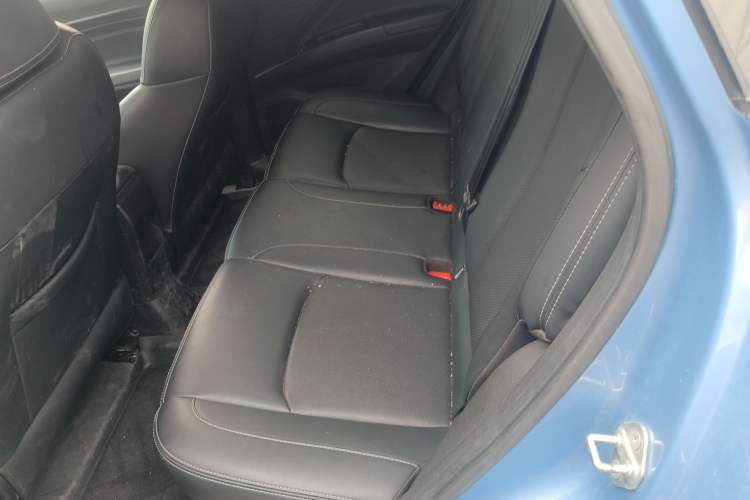 Used NETA V 2022 Chao 300 Lite Ternary Lithium Left Rear Seat