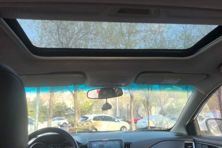 Used Chevrolet Cavalier 2018 320 Automatic Xinyue Edition Headliner