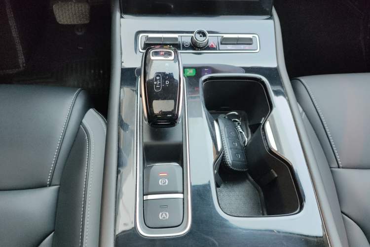 Used Qoros 7 2020 1.6T Cruise Luxury Model Gear Lever