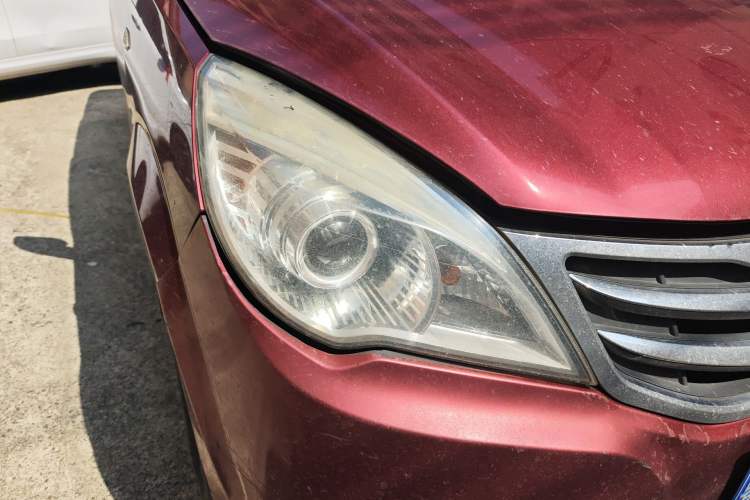 Used BAIC Weiwang M30 2015 1.5L Basic Version DAM15 Right Front Headlight