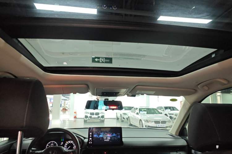 Used Honda Breeze 2023 240TURBO Two-Wheel Drive Elite Edition 5 Seats