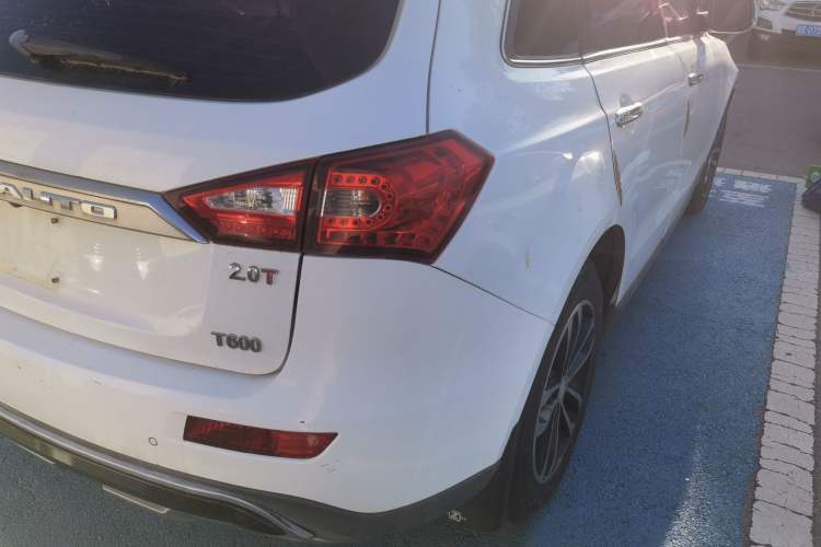 Used Zotye T600 2015 2.0T DCT Prestige Edition
