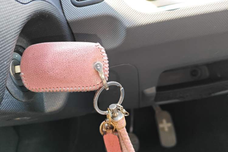 Used Wuling Hongguang MINIEV 2021 Macaron Premium Model – Lithium Iron Phosphate