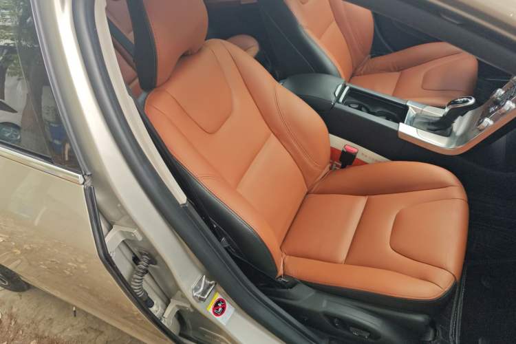 Used Volvo S60 2018 S60L T4 Smart & Ambitious Edition