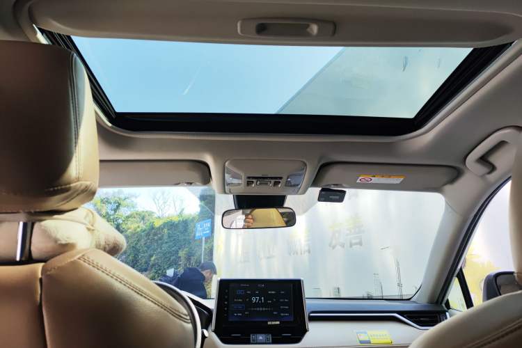 Used Toyota RAV4 2020 2.0L CVT Two-Wheel Drive Fashion Edition