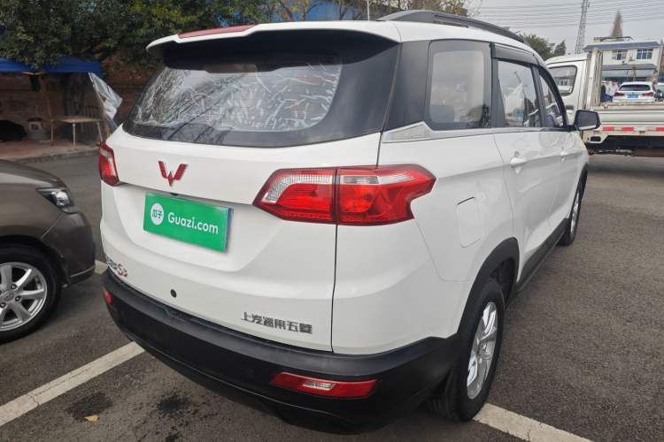 Used Wuling Hongguang S3 2018 1.5L Manual Comfort Model China V Standard