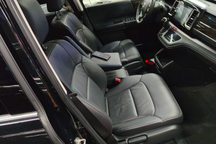 Used Honda Elysion 2016 2.4L Luxury Edition