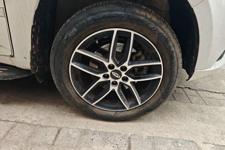 Used Chery Tiggo 3 2018 1.6L Manual Million Global Edition Right Front Wheel Hub