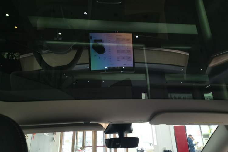 Used Tesla Model Y 2022 Revised Version Long-Range All-Wheel Drive