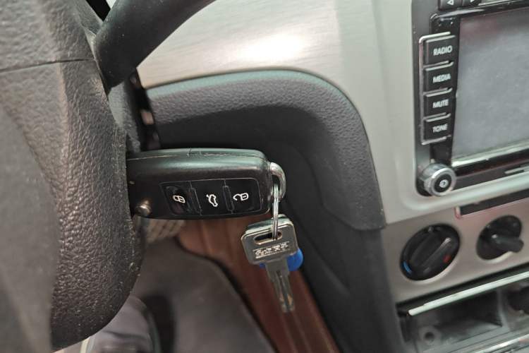 Used Volkswagen Lavida 2013 Revised Version 1.4 TSI DSG Comfort Edition Vehicle Key