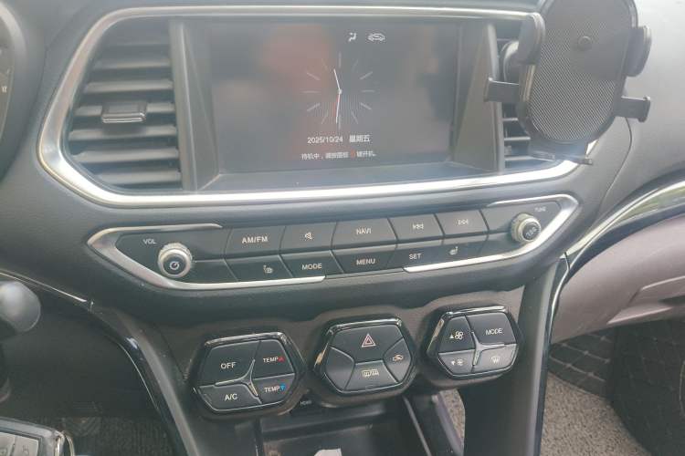 Used GAC Trumpchi GS4 2016 235T Manual Luxury Edition