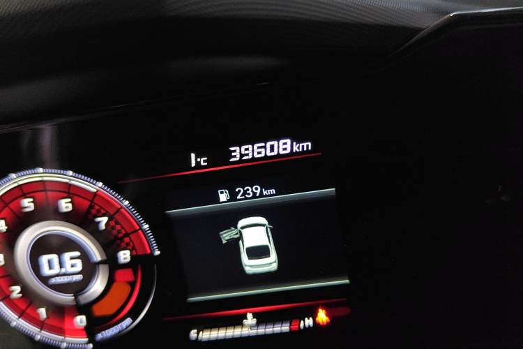 Used Hyundai Elantra 2021 1.5L CVT LUX Prestige Edition