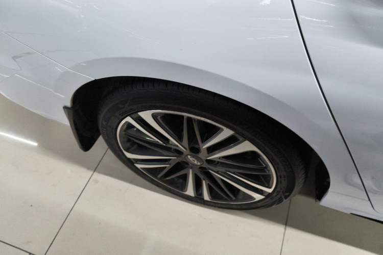 Used Chery Arrizo 8 2023 High-Performance Edition 2.0T DCT Powerfully Equipped