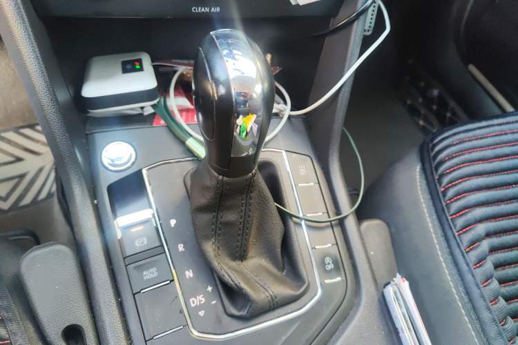 Used Volkswagen Tharu 2021 280TSI Two-Wheel Drive Trend Edition Gear Lever