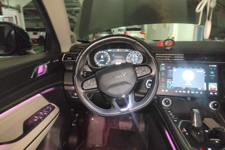 Used Lynk & Co 05 2020 2.0TD Two-Wheel Drive Shine Halo