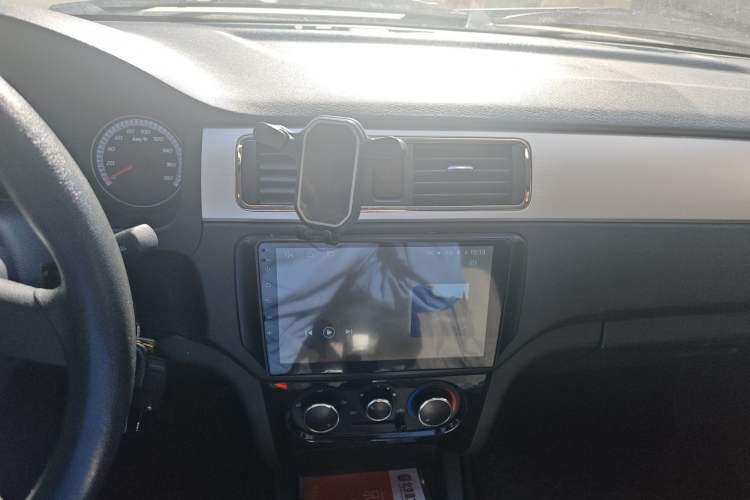 Used CHANGAN KAICHENG F300 2022 1.5L "True Fragrance" Long-Wheelbase DAM15KL Audio And AC Panel