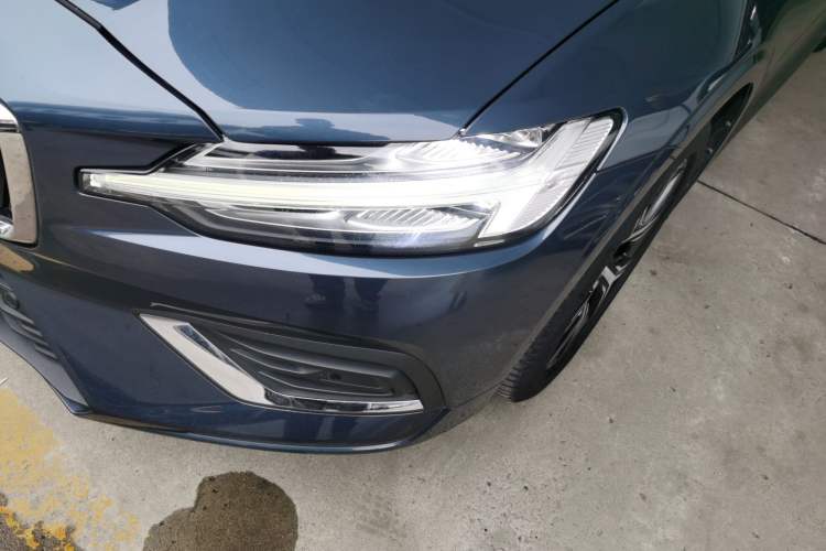 Used Volvo S60 2023 B4 Zhiyi Luxury Edition