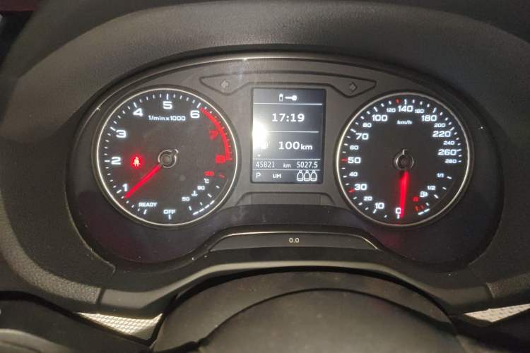 Used Audi Q2L 2021 35 TFSI Progressive Dynamic Edition Instrument Cluster
