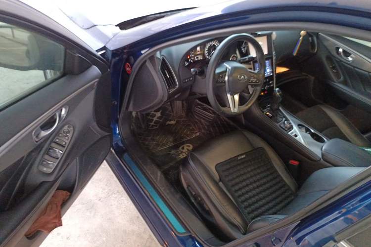 Used Infiniti Q50L 2018 2.0T Enjoyment Version China V Standard
