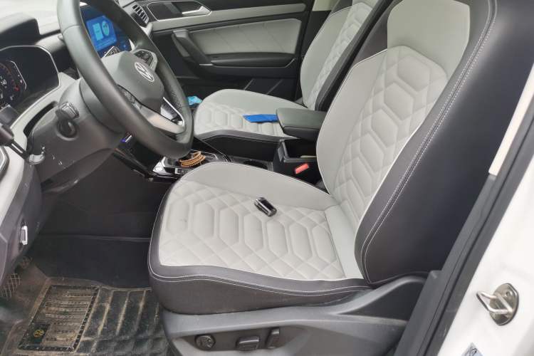 Used Volkswagen Tayron 2023 280TSI Two-Wheel-Drive Luxury Plus Advanced Version