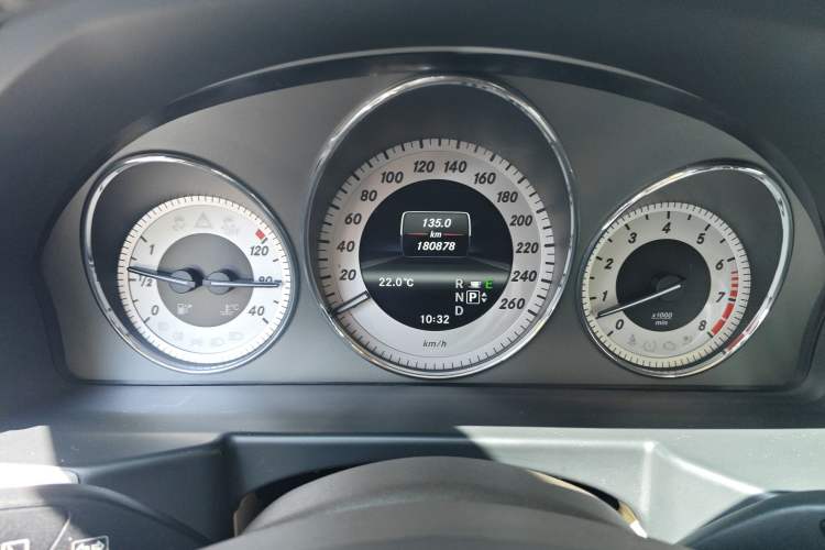 Used Mercedes-Benz GLK-Class 2013 GLK 300 4MATIC Fashion Model
