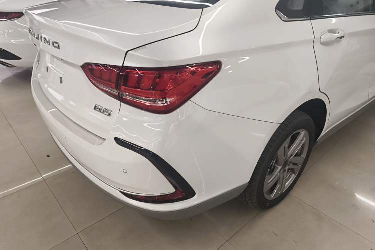 Used BAIC Beijing EU5 2025 Hongtu Standard Edition
