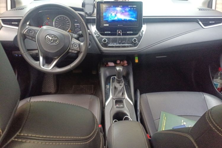 Used Toyota Corolla 2019 1.2T S-CVT GL-i Luxury Edition Center Console