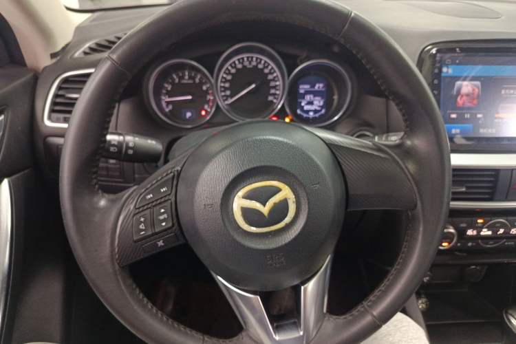 Used Mazda CX-5 2015 2.0L Automatic Two-Wheel Drive Urban Version
