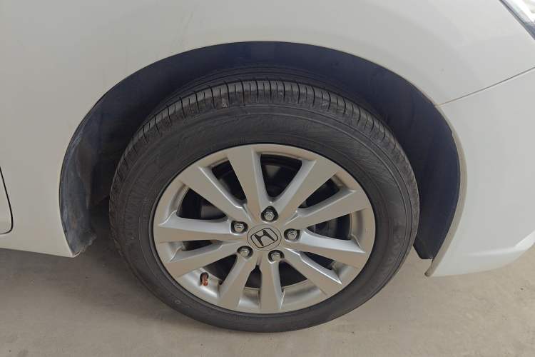 Used Honda Civic 2013 10th Anniversary 1.8L Automatic Luxury Edition Right Front Wheel Hub